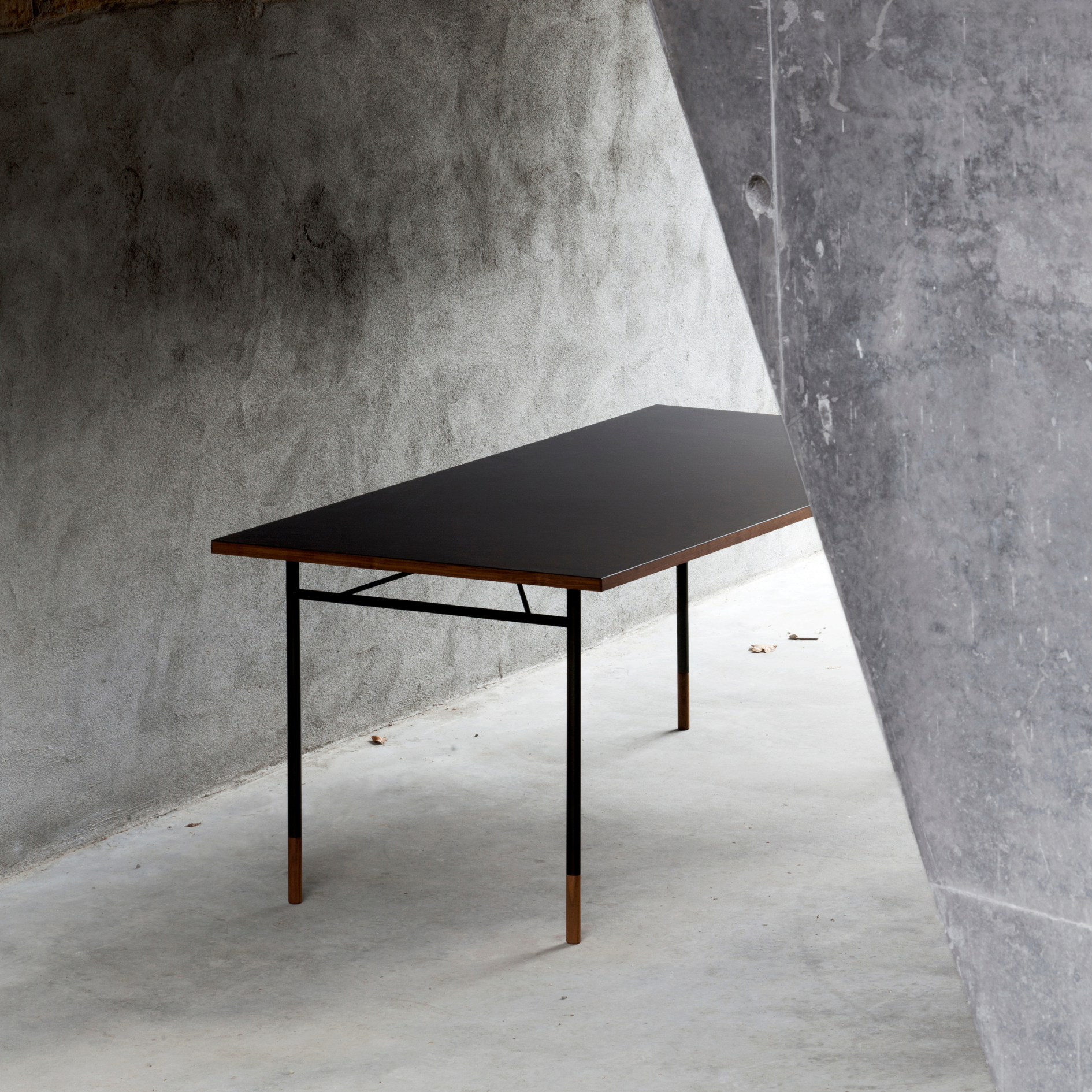 The Nyhavn Desk